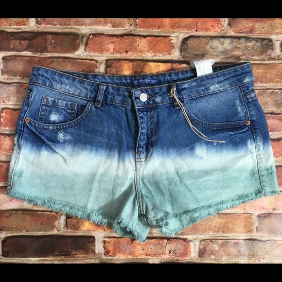 Zara Pants - Zara Pull And Bear Distressed Shorts